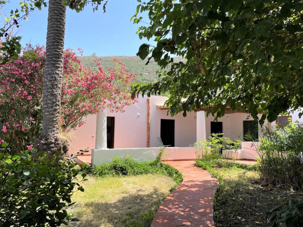 Casa Bouganville Pollara Екстер'єр фото